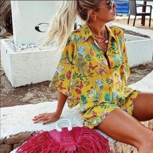 NWT Zara cropped koala button down size L